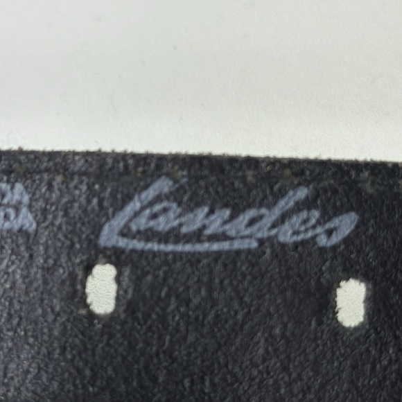 Landes Black Leather Belt - Italian Leather Canadian made - Picture 5 of 8
